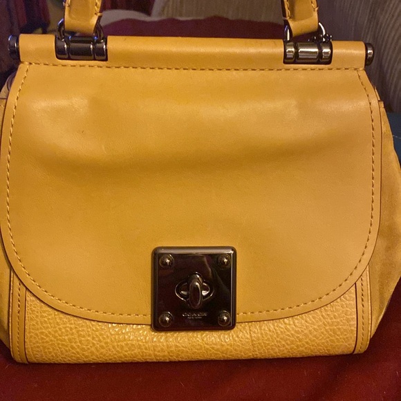 Gold COACH Bag - Picture 2 of 12